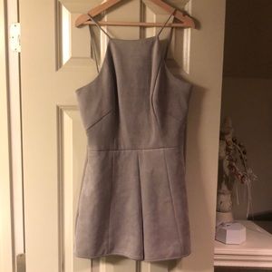 Black Halo grey romper size 2 NWT